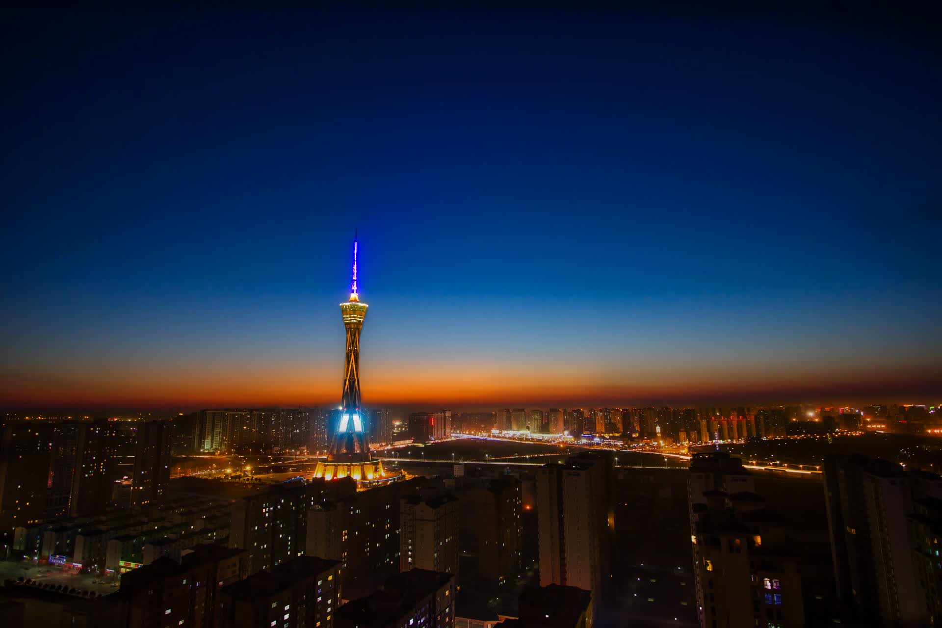 世界举重青训夏令营颁奖：黑马学员获赞突破性进步，举重世界比赛
